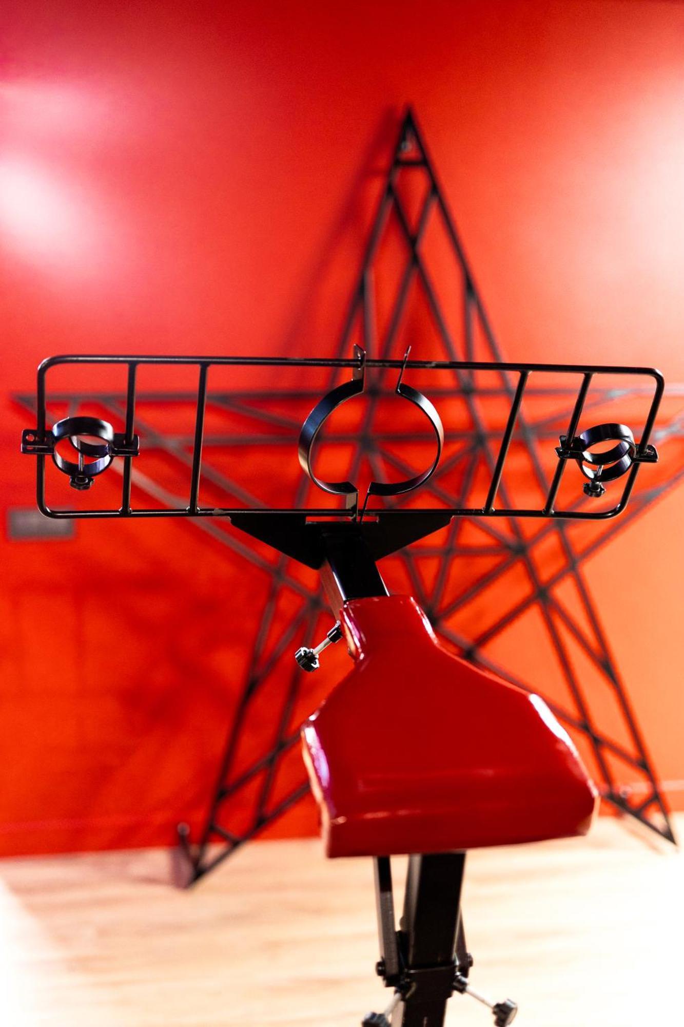 Bdsm Red Apartments Вильнюс Экстерьер фото
